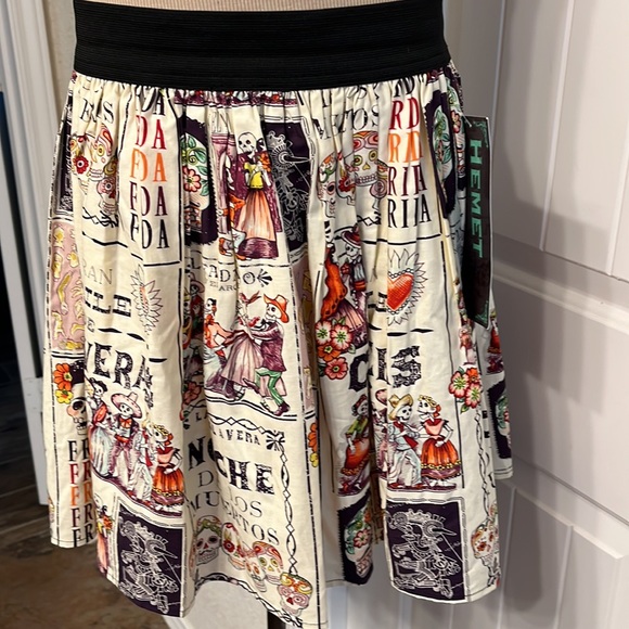 Hemet día de muertos 💀 skirt. NWT - Picture 2 of 7